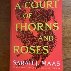 A Court of Thorns and Roses Book BUNDLE!